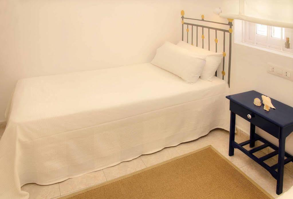 Casa Capricho Apartment ปูแอร์โตเดลคาร์เมน ภายนอก รูปภาพ